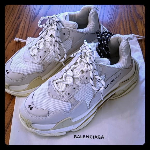 poshmark balenciaga triple s